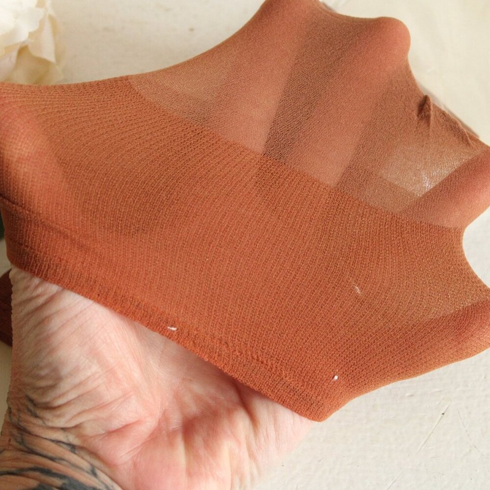 Vintage 1980s 1990s Knee High Stockings, New NOS Comfort Top Beige, Average Size - Picture 8 of 10